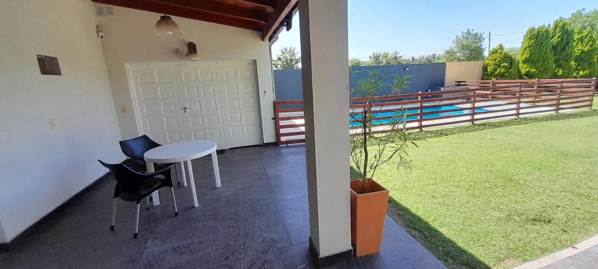 Tranquilidad Total Holiday home Roldan